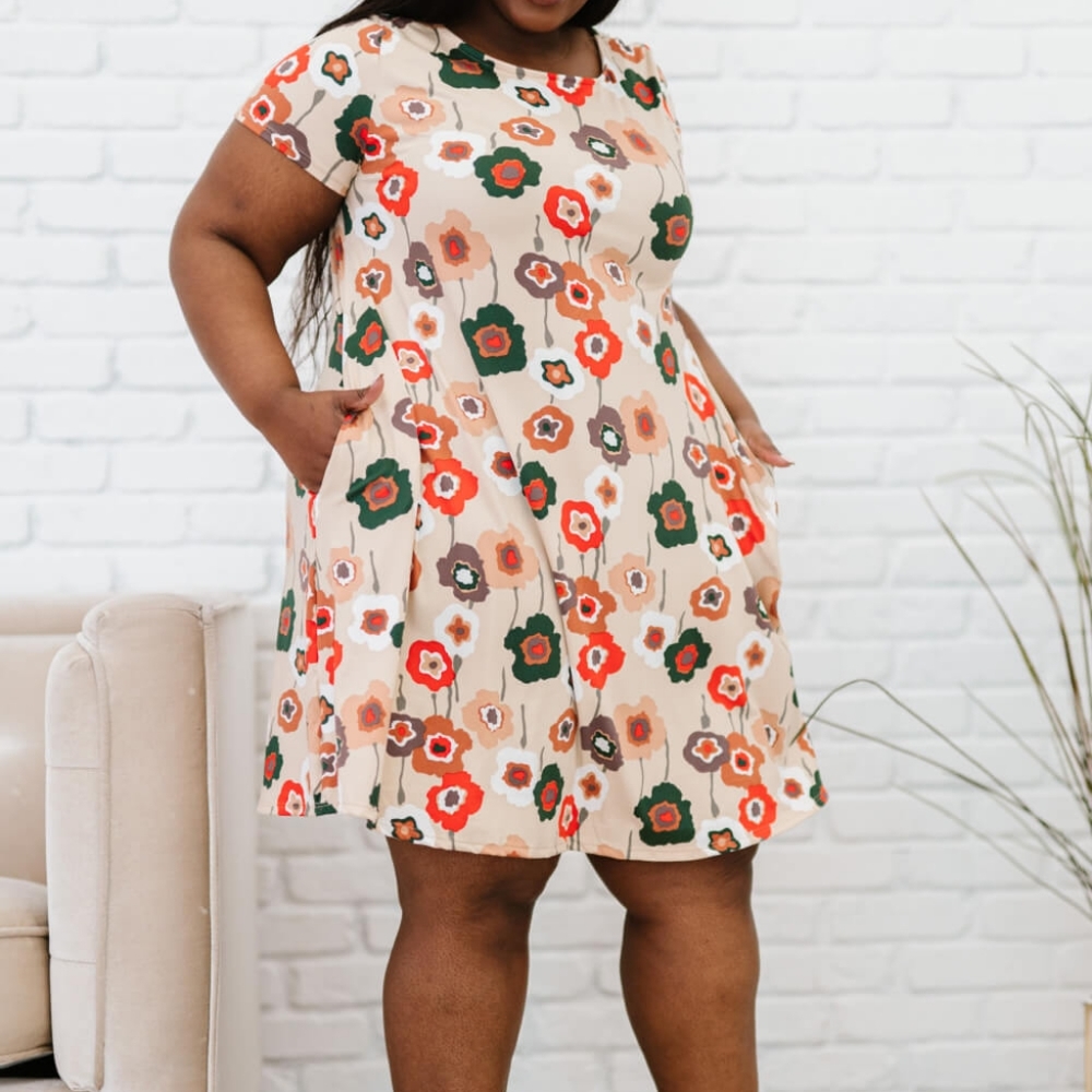 P & Rose Full Size Flower Market Floral Dress with Pockets - Picture 4 of 11
